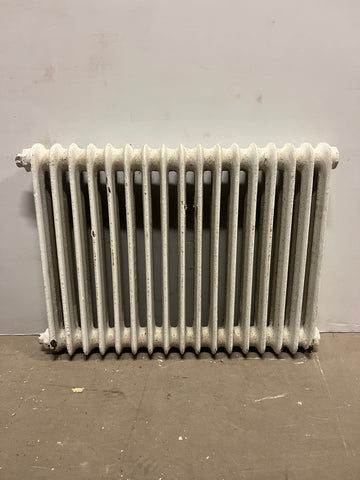 Vägghängd radiator 80x58x13