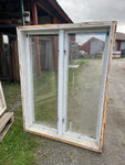 Fönster med karm 111x145