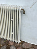Vägghängd radiator 130x58x8