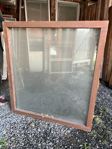 Fast fönster i karm 109x119