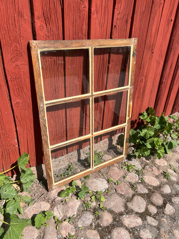 Spröjsad fönsterbåge 66x89