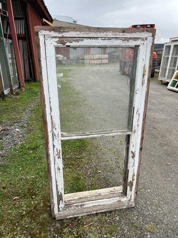 Fönster med karm 61x118