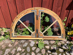 Fönster med karm 111x63