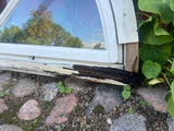 Halvmånefönster med karm
