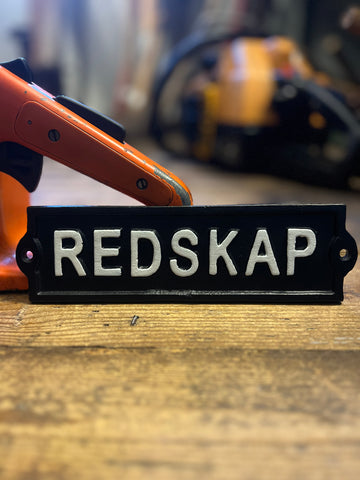 Gjutjärnsskylt Redskap