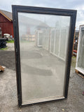 Fönster med karm 98,5x169