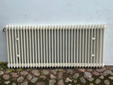 Vägghängd radiator 132x58x8