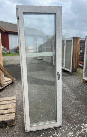 Fönster med karm 63x188