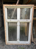 Fönster med karm 106x153