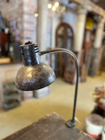 Skrivbordslampa / arbetslampa