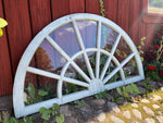 Halvmånefönster 129x71