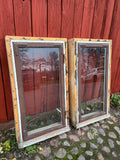 2 st fönster med karm 56,5x102